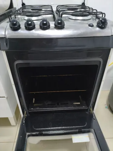 Fogão Eletrolux 4 bocas (NÃO FAÇO ENTREGA!)