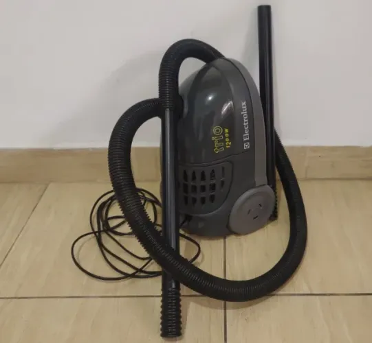 Aspirador de Pó Eletrolux 1.200W