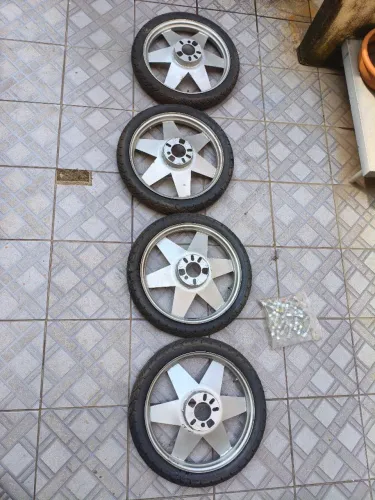 Rodas multi furos para remoção de veículos