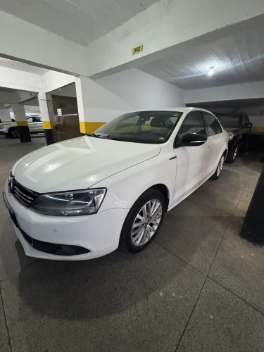 Volkswagen Jetta Highline 2.0 TSI 16V 4P Tiptronic 2011