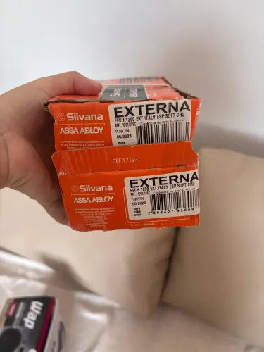 Trinco de porta Silvana Assa Abloy novo na embalagem