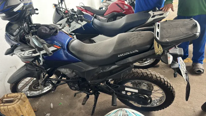 Vendo XRE 190 2022
