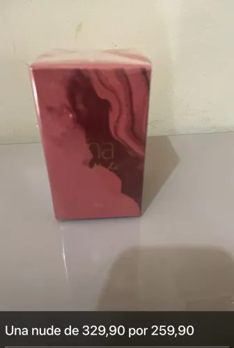 Una nude