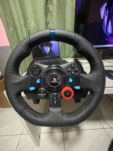 Vendo G29 Semi Novo na Caixa