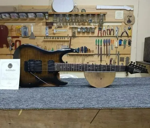 Guitarra Ibanez GIO