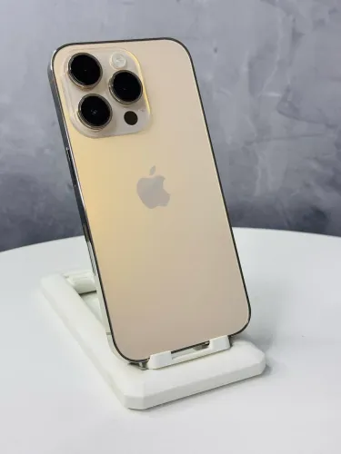 iPhone 14 Pro 128GB / troco por iPhone 11 ou superior + volta