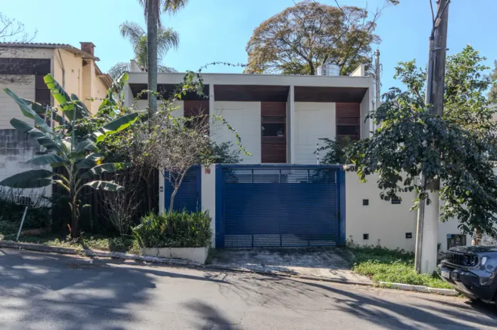 Casa para venda em Santo Amaro com 3 quartos, sendo 1 suíte, 152m²