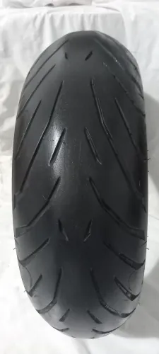 Pneu usado Pirelli sem furo 180/55 rz17