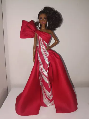 Barbie Holiday 2019 AA