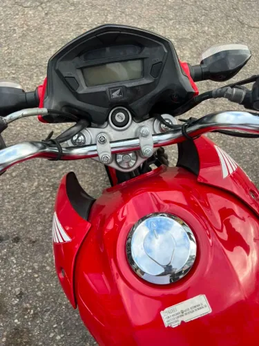 Titan 150 estado nova