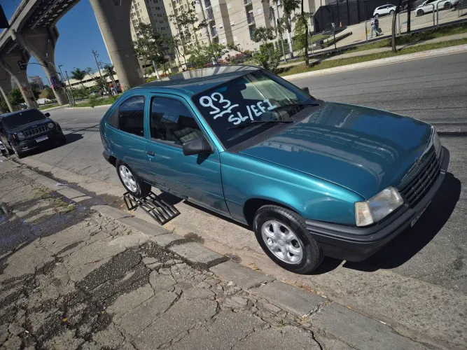 Chevrolet Kadett GLS 1.8 EFI / Sl/e 1.8 (álcool) 1993