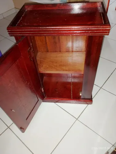 Criado mudo