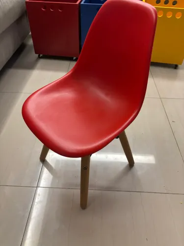 Cadeira Eiffel Infantil 