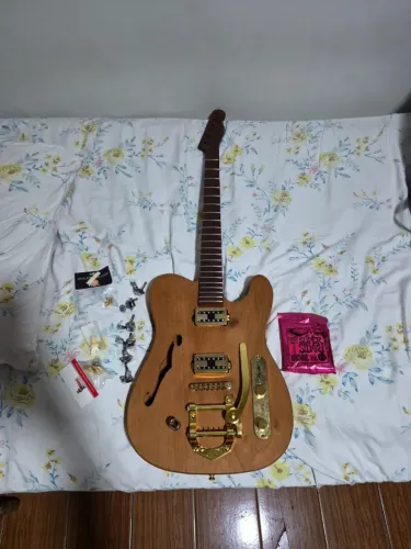 Guitarra Telecaster Thinline Custom | Cedro Rosa | Braço e Escala em Imbuia | Captadores E