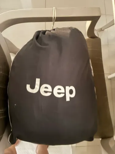 Capa protetora de carro Jeep