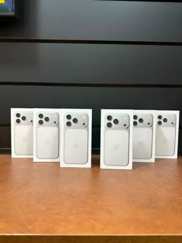 iPhone 17 Pro 256GB Lacrado AMERICANO SILVER
