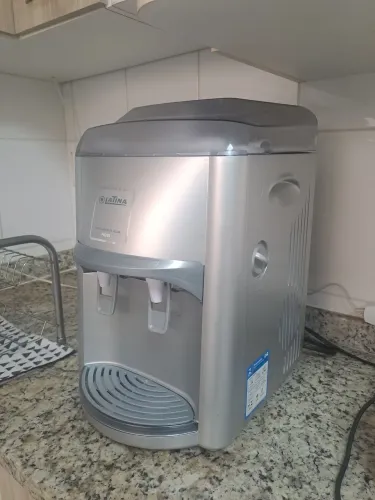 VENDO Purificador De Água Latina Pa355 Refrigerado por Compressor Prata