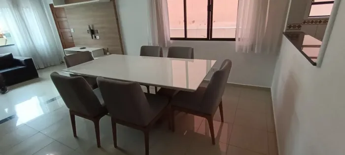 Mesa de Jantar 6 lugares | 2,00m X 1,00m