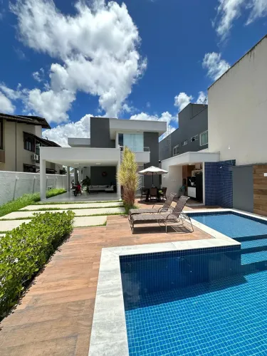Linda Casa no Condomínio Jardim Europa, com 4 quartos em Antares - Maceió - AL
