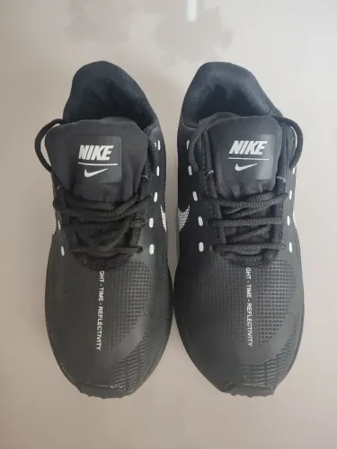 Tênis Nike