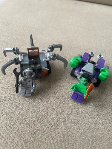 Lego Marvel Super Heroes Hulk x Ultron 76066