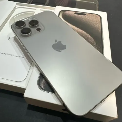 IPhone 15 Pro 128GB! Conservado Nunca Mexido! Acc cartão! GARANTIA + BRINDES! OPORTUNIDADE