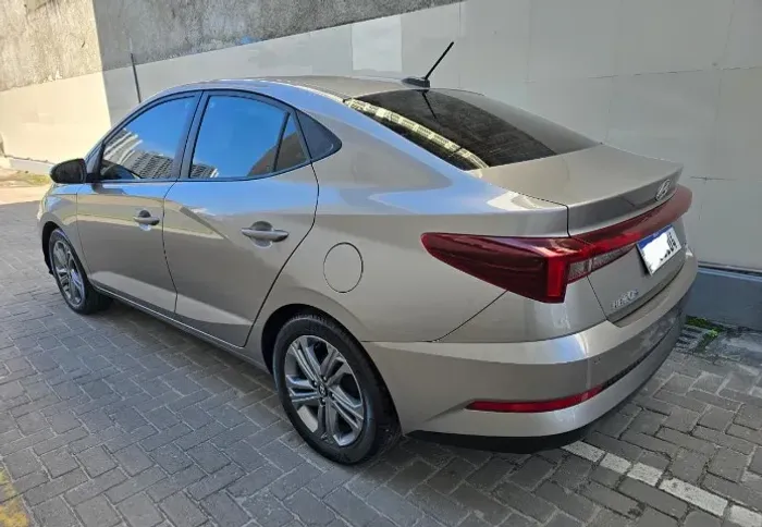 Hyundai HB20S Comfort Plus 1.0 TB Flex 12V AUT 2025