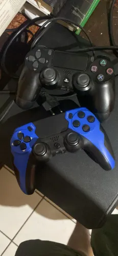Ps4 slim 1TB