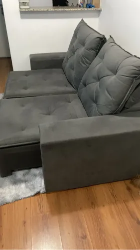 Sofá retrátil e reclinável