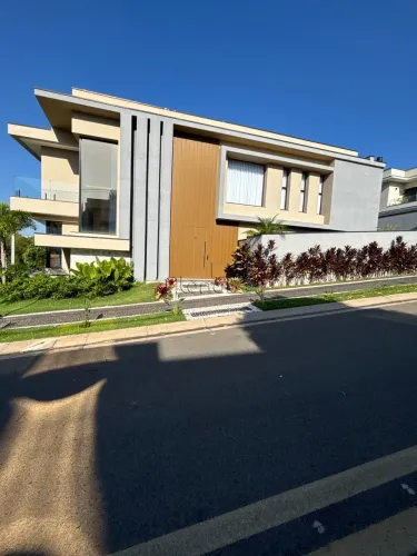 Sobrado à venda em Campinas, Swiss Park, com 4 quartos, com 338 m²