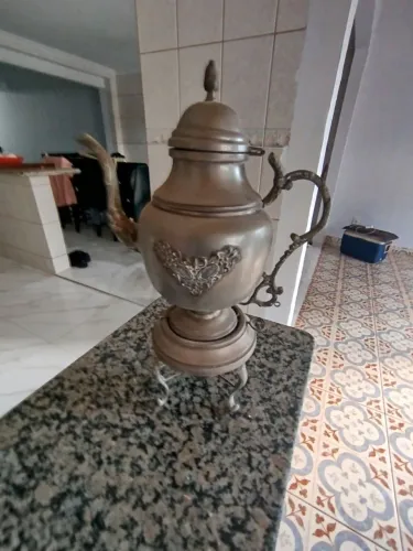 Samovar e candelabro em prata 1300,00
