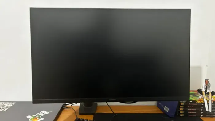 Monitor da Samsung Essential S3, 24" FHD, VGA,100 Hz, HDMI, Preto