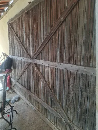 Portão de Madeira Ipê - 3,30m x 2,20m