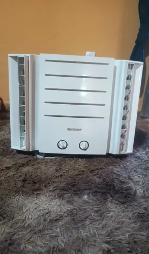 Ar condicionado semi novo 7 mil Btu