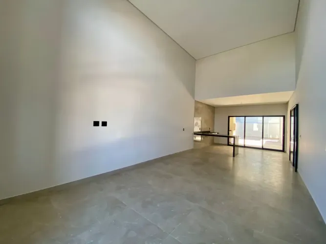 Linda casa no Condomínio Faixa Azul em São Carlos/SP