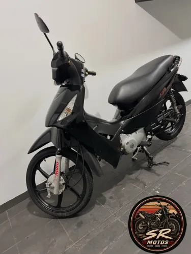 Biz 125 partida