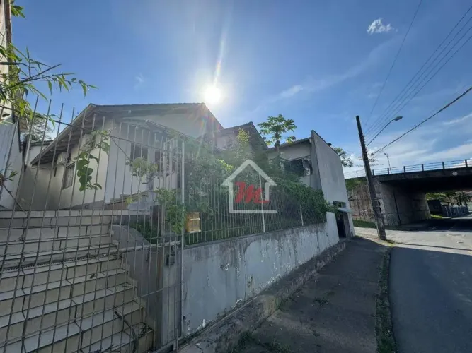 Imóvel Comercial prõx. Vila Germânica com 300 m2, Confira!!!