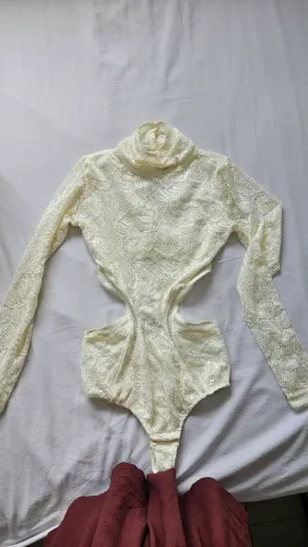 NOVO - Body Valisere Manga longa creme