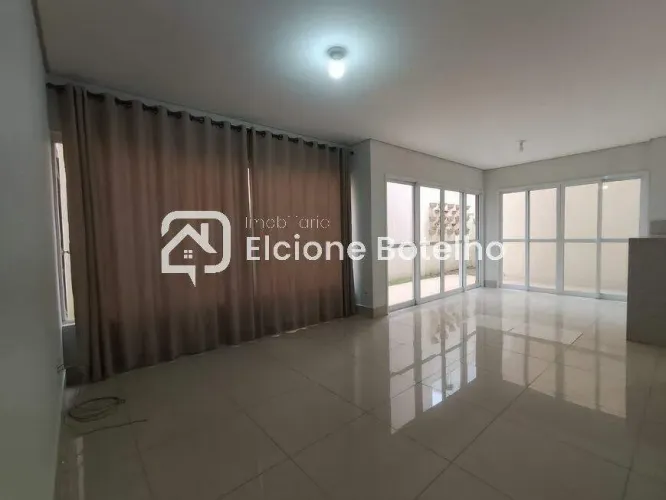 Casa de Condomínio para Alugar em Uberlândia 3 Suítes, 2 Vagas | Granja Marileusa