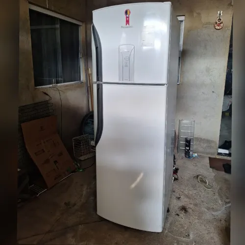 Geladeira Panasonic frost free 389L- com garantia-entrega rápida 