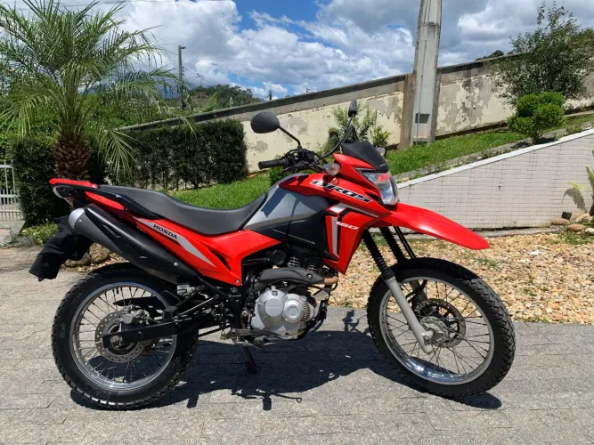 Honda Bros 2022