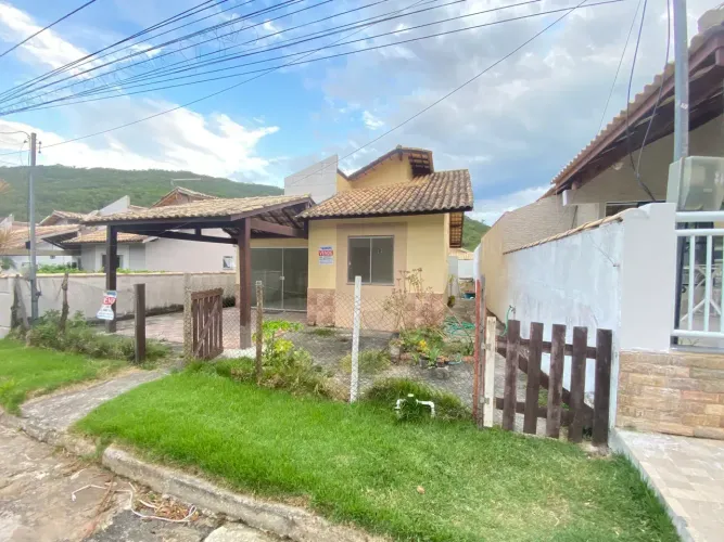 Casa condomínio  para venda 2 quartos em Bosque do Peró - Cabo Frio - RJ