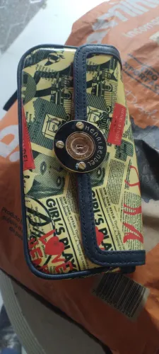 Vendo uma bolsa HenR BENDEL