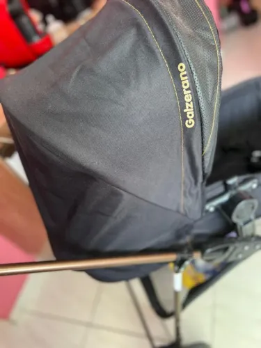 Carrinho de bebê 3 em 1 com bebê conforto e base veicular Galzerano