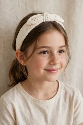 Tiara infantil Zara em Laíse off white