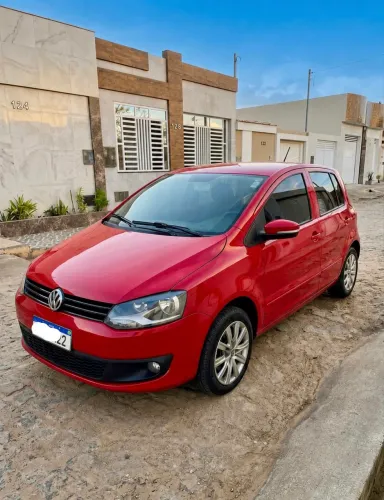 Volkswagen Fox 1.0 MI Total Flex 8V 5P 2012