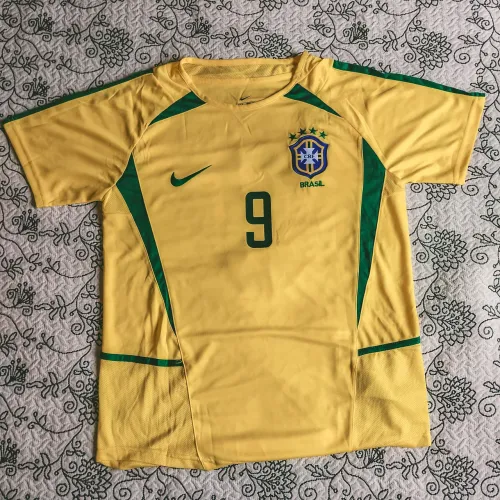 Camisa retrô Brasil 2002