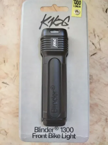 Knog 1300 flashlight Blinder Importada Lanterna para bicicletas só Anápolis e Goiânia GO