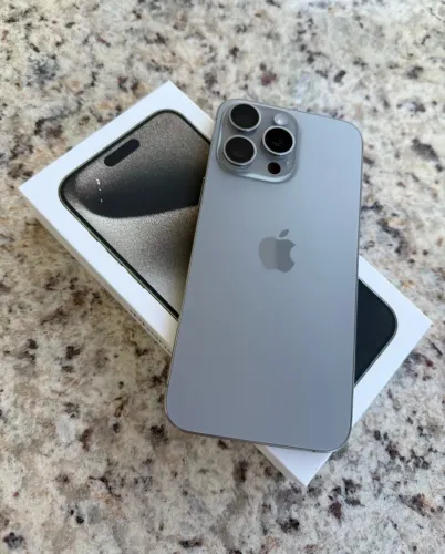 iPhone 15 pro max 256 ANATEL (chip físico)
