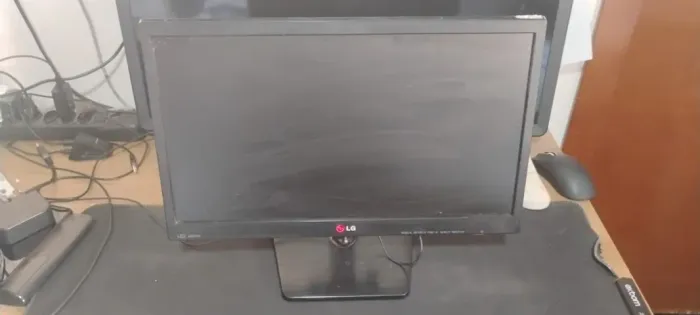 Monitor LG 19,5''